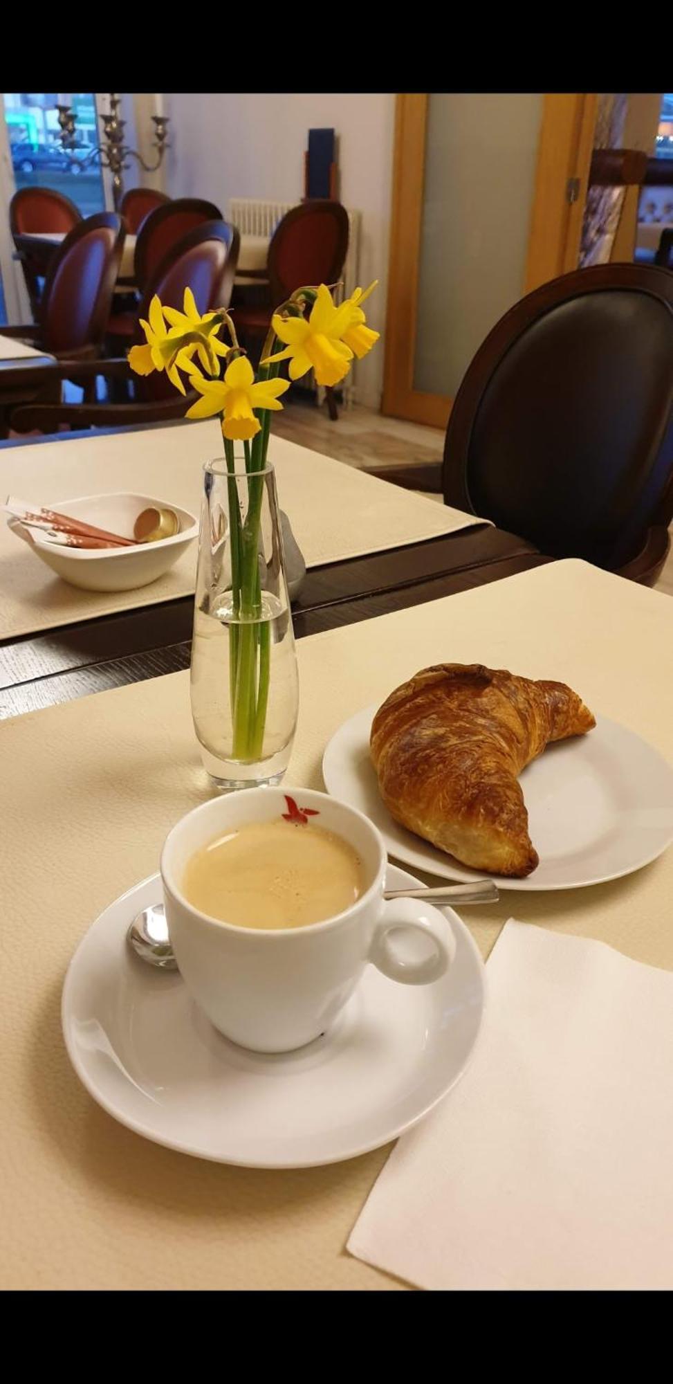 Belrom Hotel Sint-Truiden Zewnętrze zdjęcie