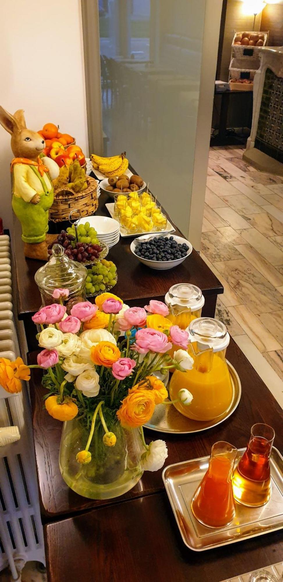 Belrom Hotel Sint-Truiden Zewnętrze zdjęcie