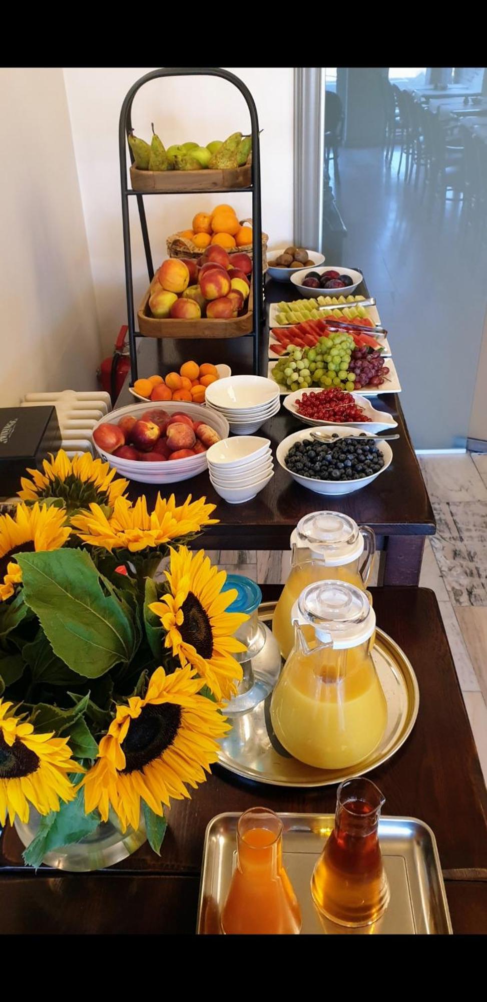 Belrom Hotel Sint-Truiden Zewnętrze zdjęcie