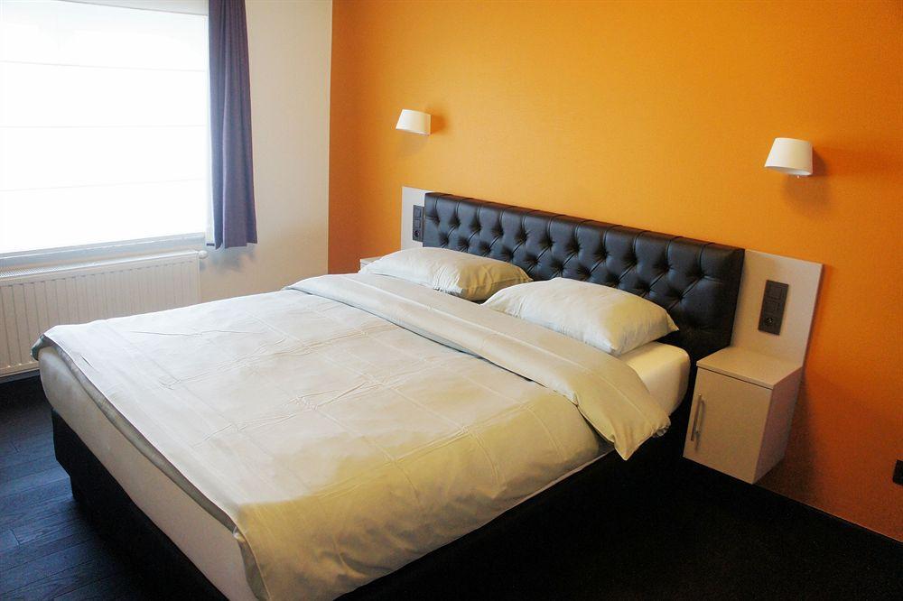 Belrom Hotel Sint-Truiden Zewnętrze zdjęcie