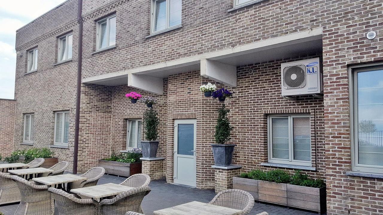 Belrom Hotel Sint-Truiden Zewnętrze zdjęcie