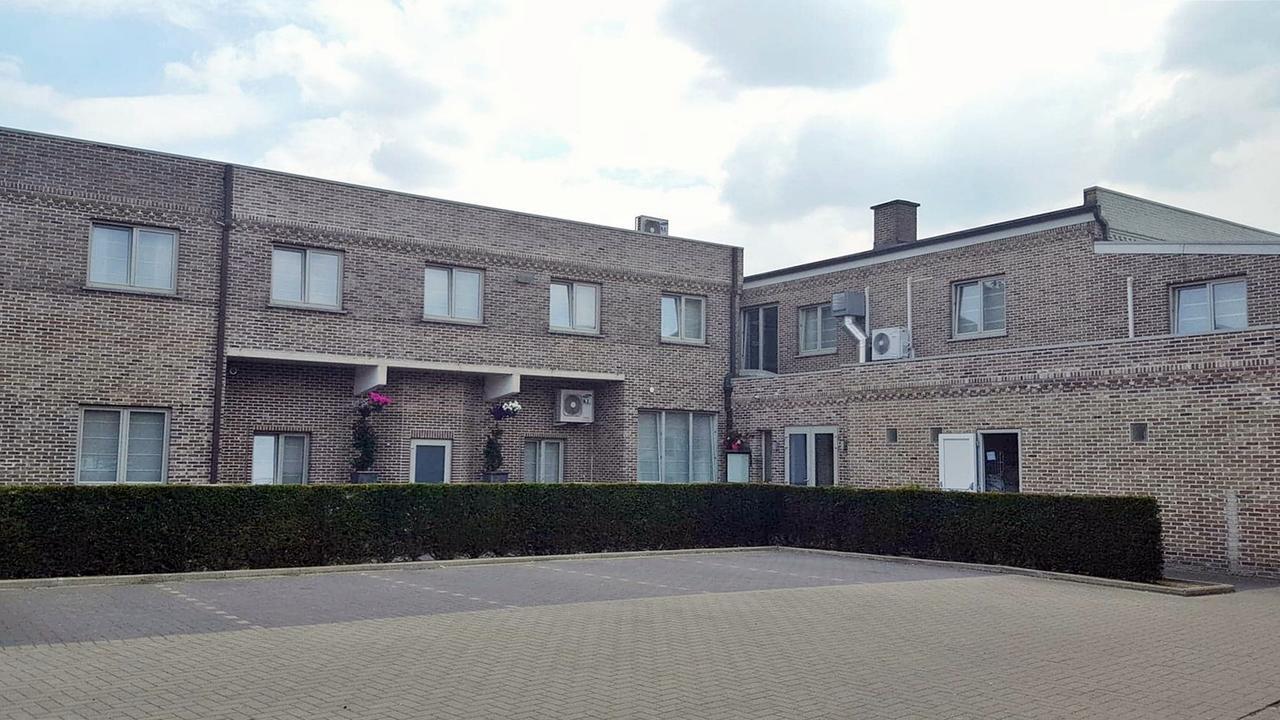 Belrom Hotel Sint-Truiden Zewnętrze zdjęcie