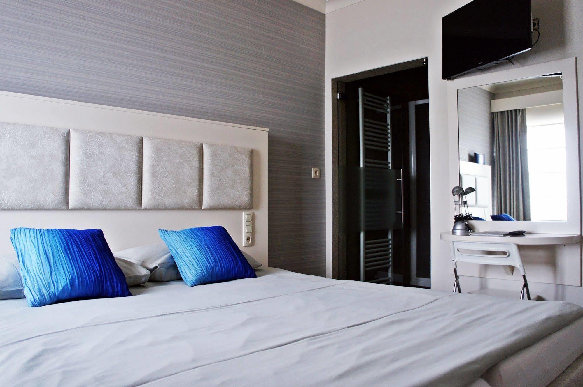 Belrom Hotel Sint-Truiden Zewnętrze zdjęcie