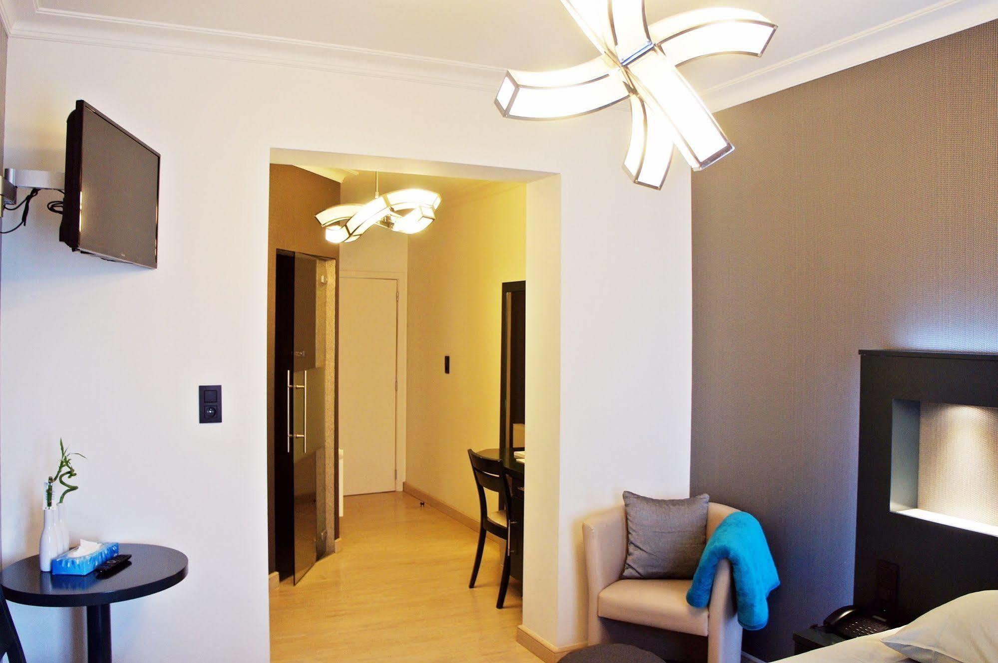 Belrom Hotel Sint-Truiden Zewnętrze zdjęcie