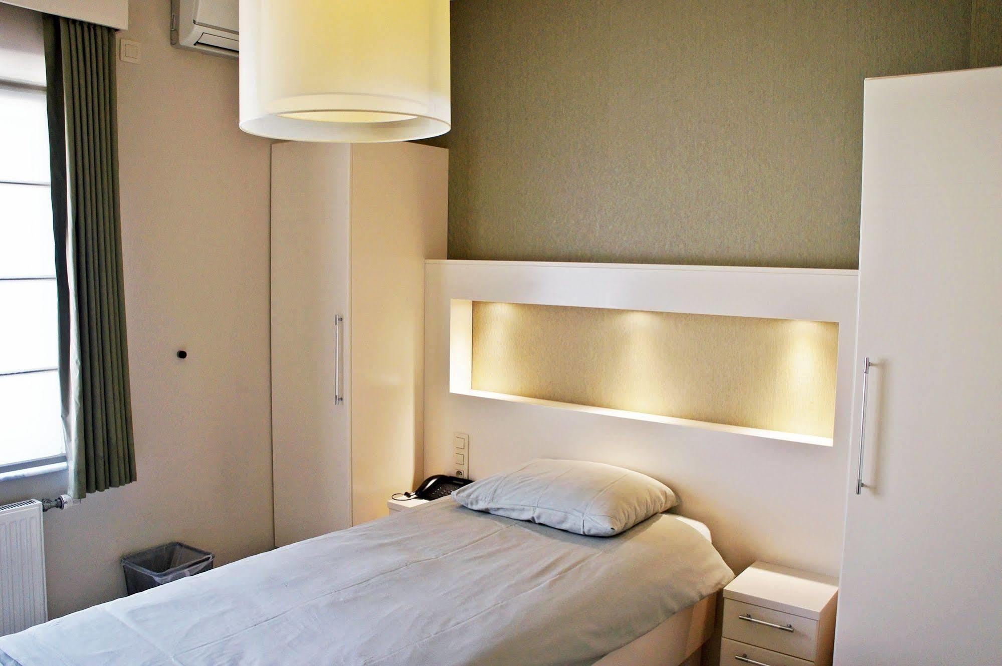 Belrom Hotel Sint-Truiden Zewnętrze zdjęcie