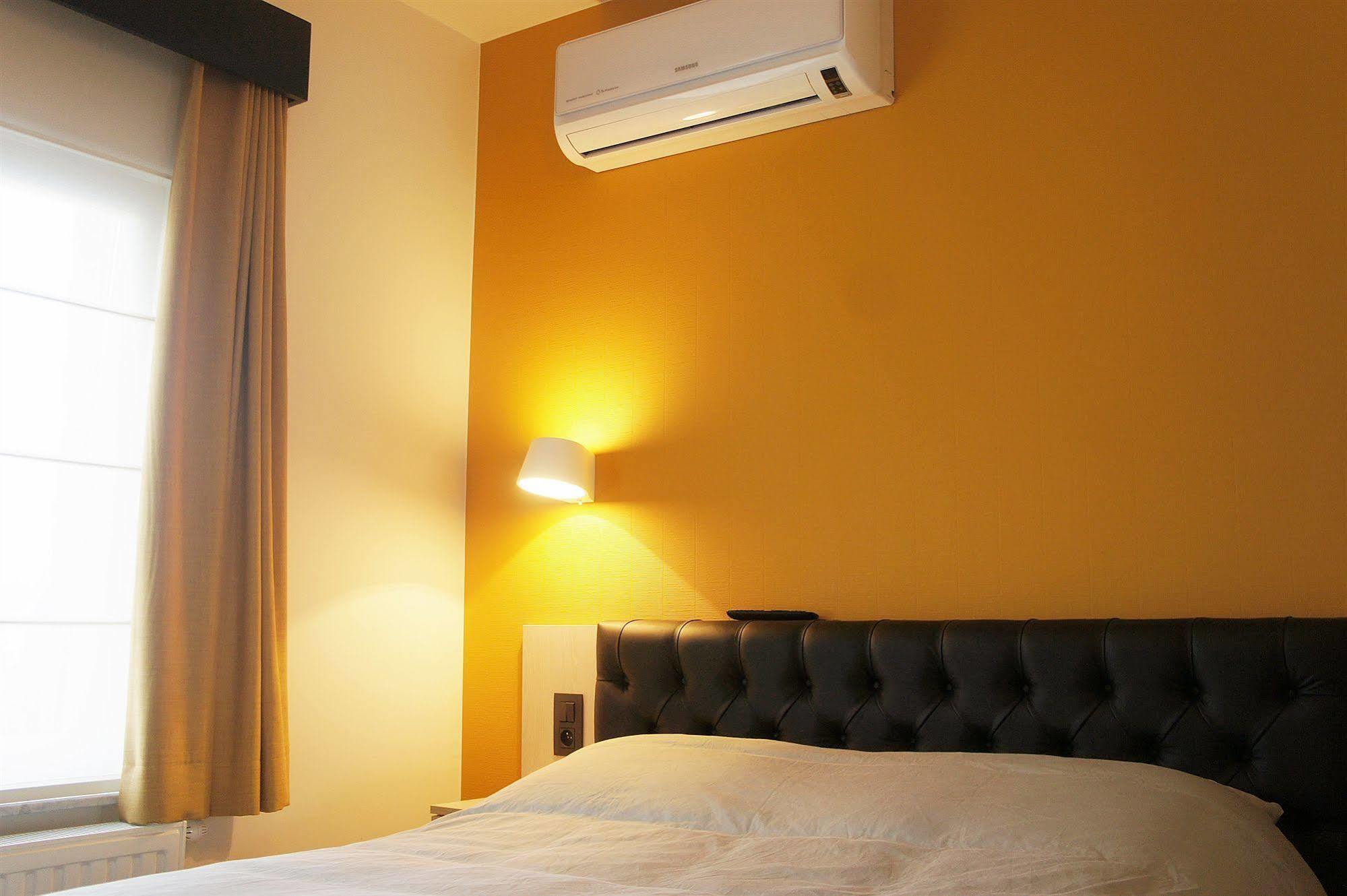 Belrom Hotel Sint-Truiden Zewnętrze zdjęcie